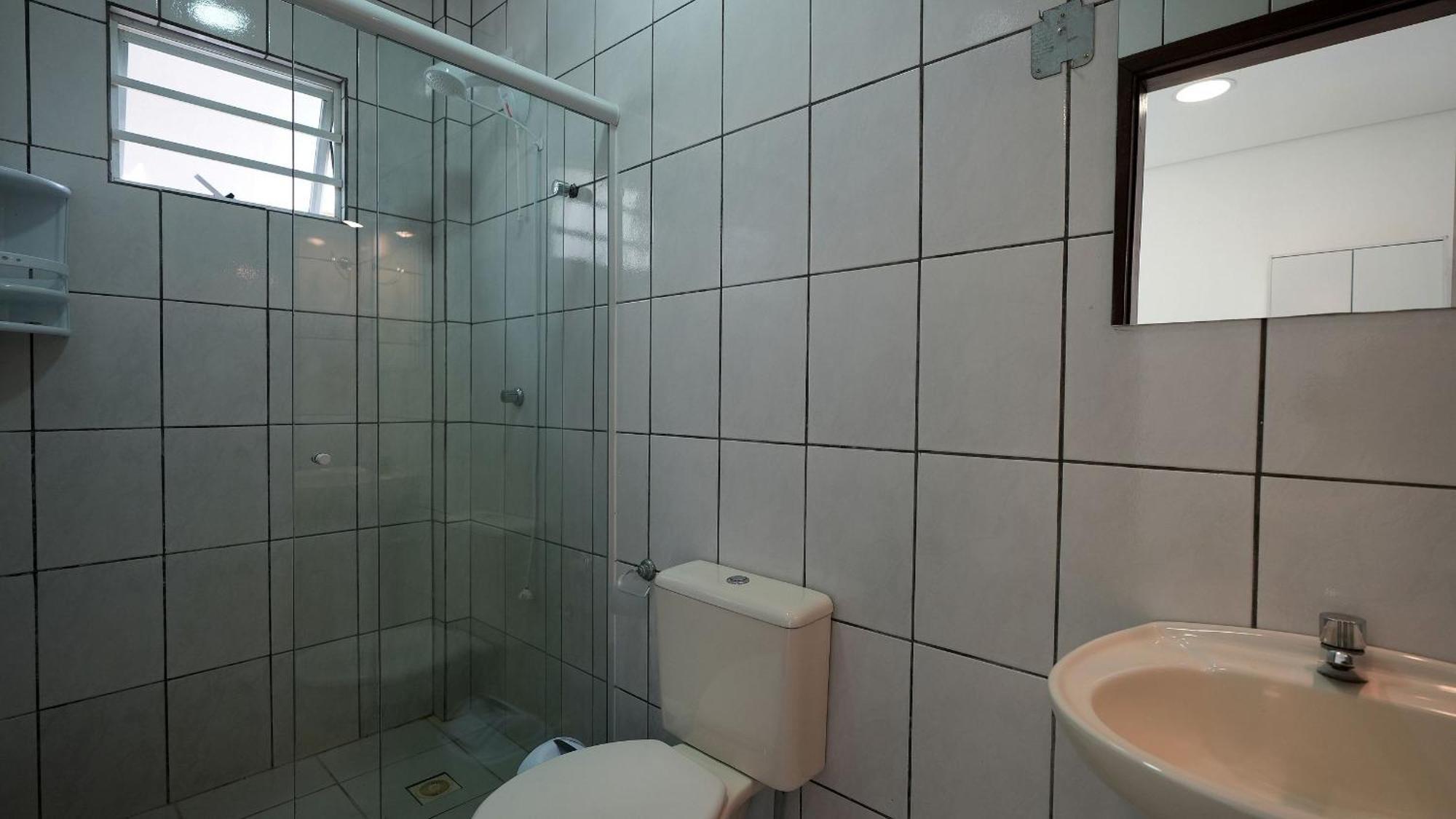 Residencial Adolfo - Mestre Naro Bombinhas Ngoại thất bức ảnh