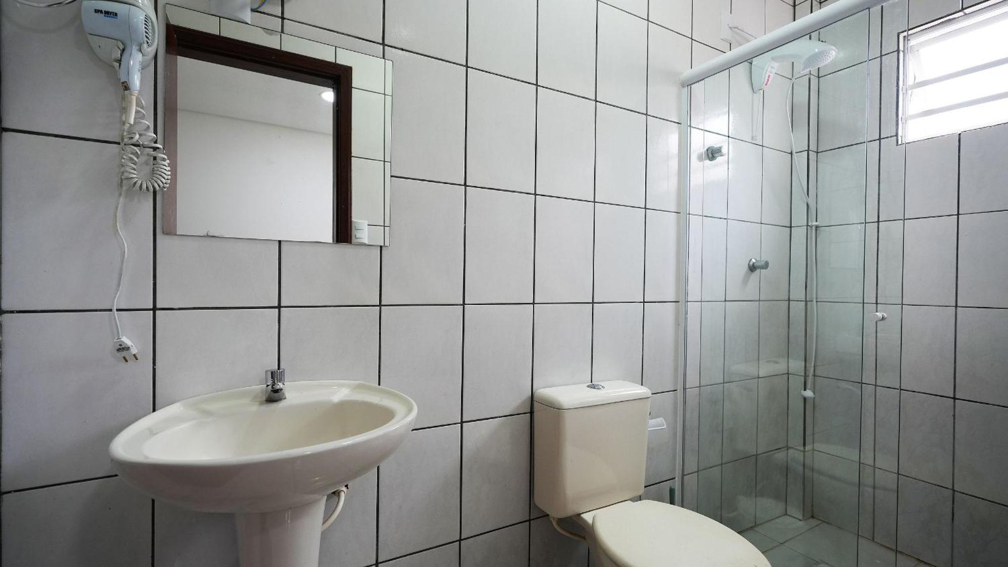 Residencial Adolfo - Mestre Naro Bombinhas Ngoại thất bức ảnh