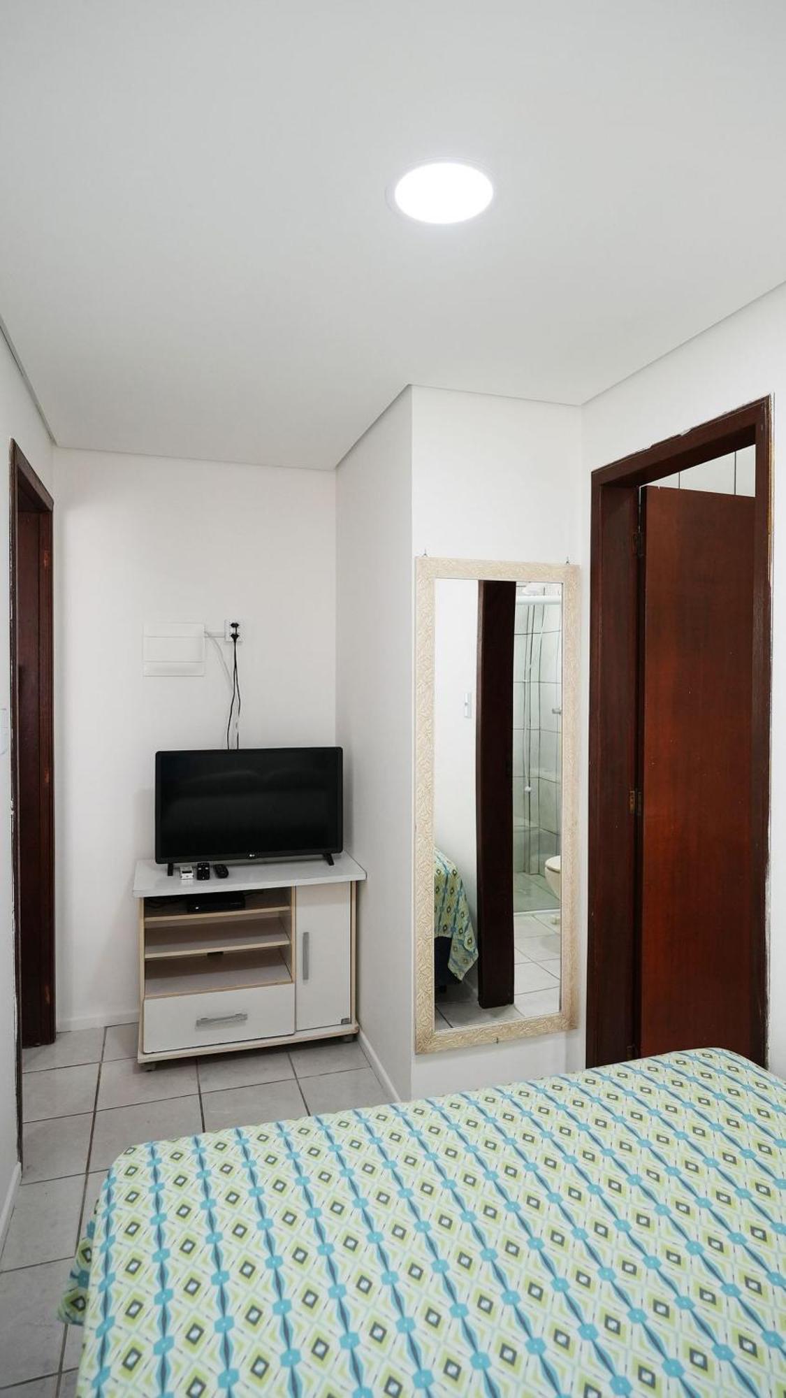 Residencial Adolfo - Mestre Naro Bombinhas Ngoại thất bức ảnh