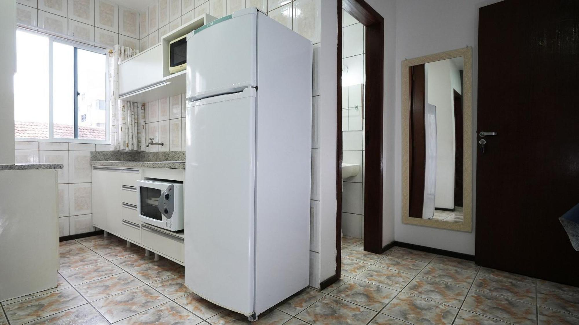 Residencial Adolfo - Mestre Naro Bombinhas Ngoại thất bức ảnh