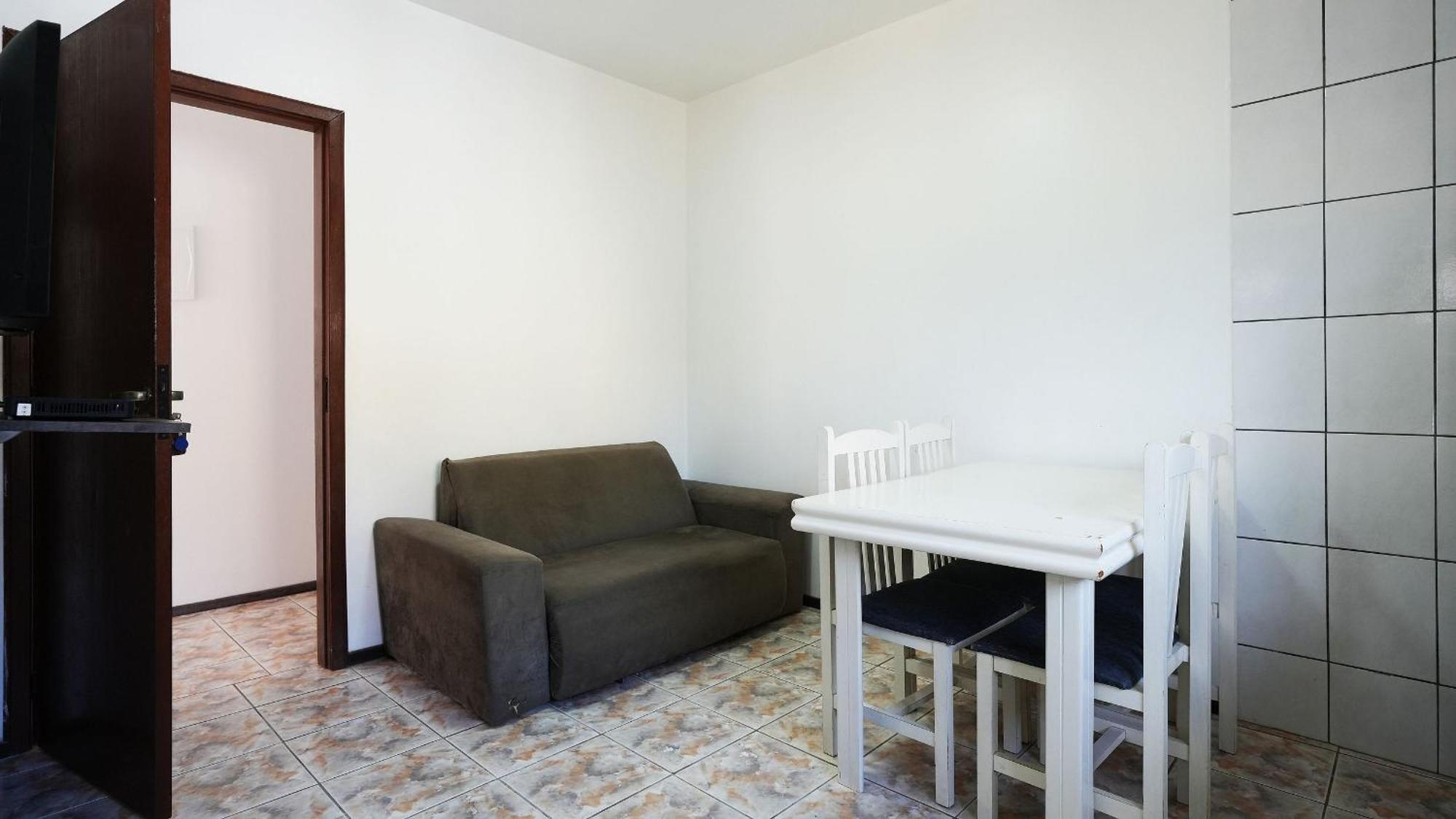 Residencial Adolfo - Mestre Naro Bombinhas Ngoại thất bức ảnh