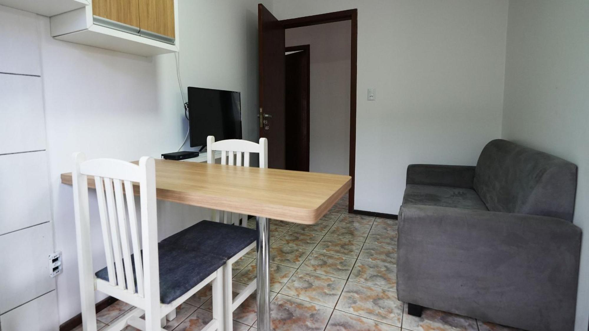 Residencial Adolfo - Mestre Naro Bombinhas Ngoại thất bức ảnh