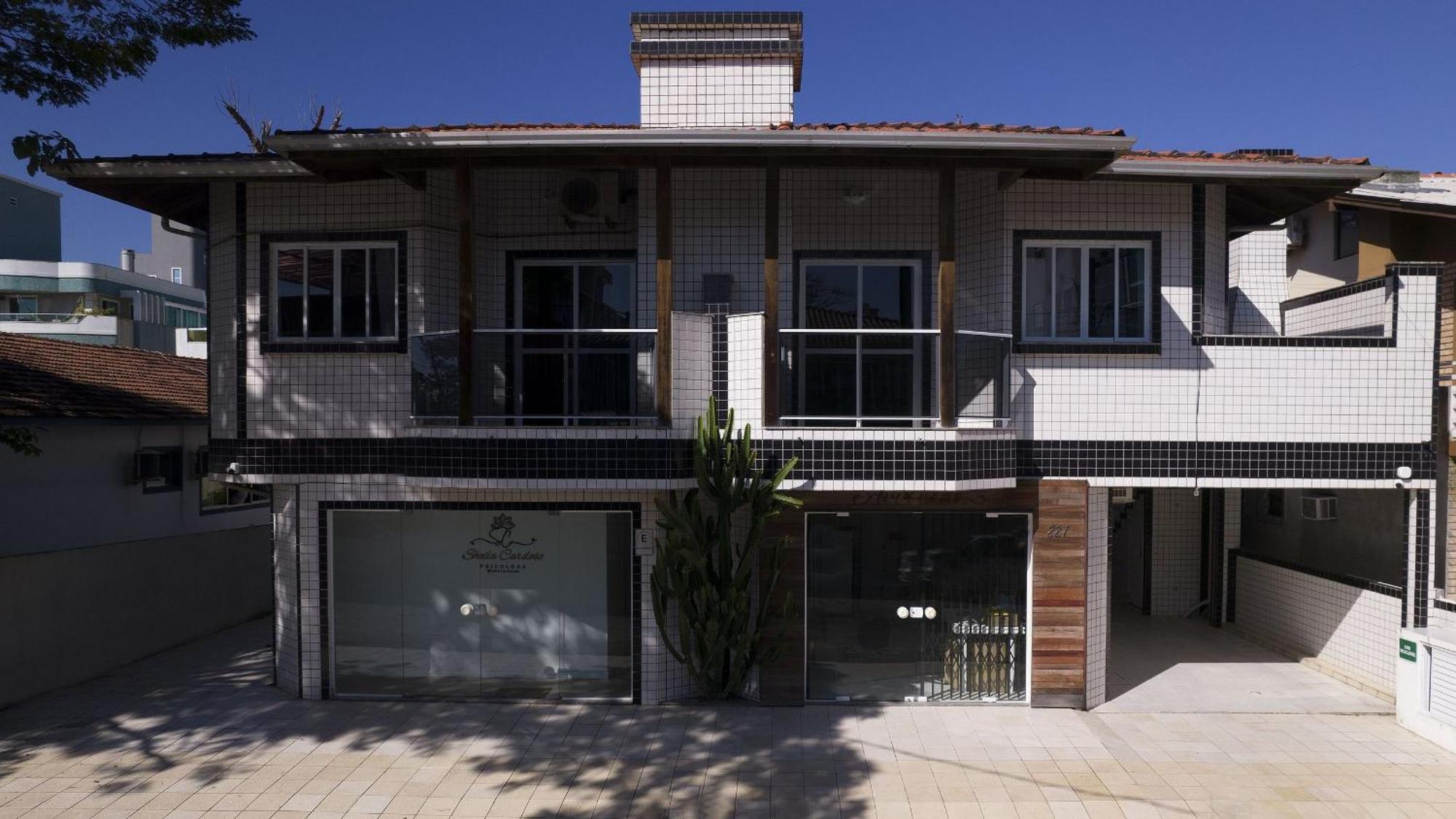 Residencial Adolfo - Mestre Naro Bombinhas Ngoại thất bức ảnh