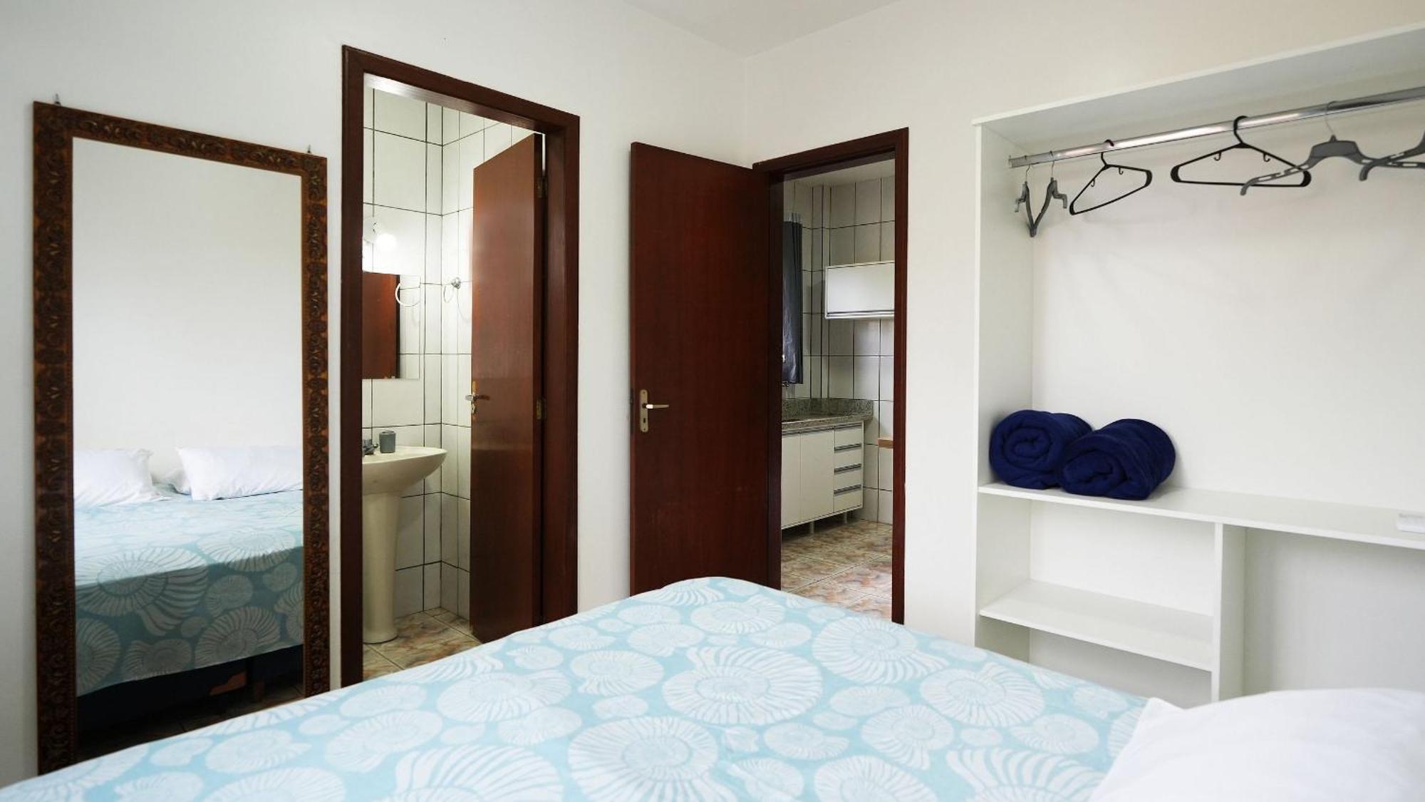 Residencial Adolfo - Mestre Naro Bombinhas Ngoại thất bức ảnh